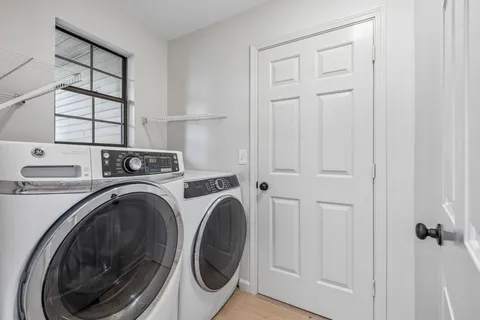 $379,000 | 7516 Dove Valley Drive, Nashville, TN 37221