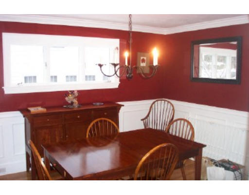 11 Becket Road Belmont, MA 02478 - Photo 3 of 8