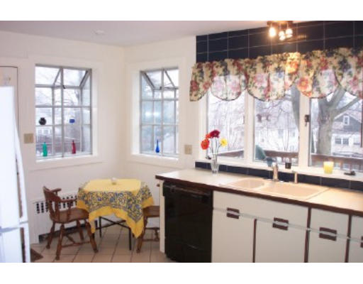 11 Becket Road Belmont, MA 02478 - Photo 4 of 8