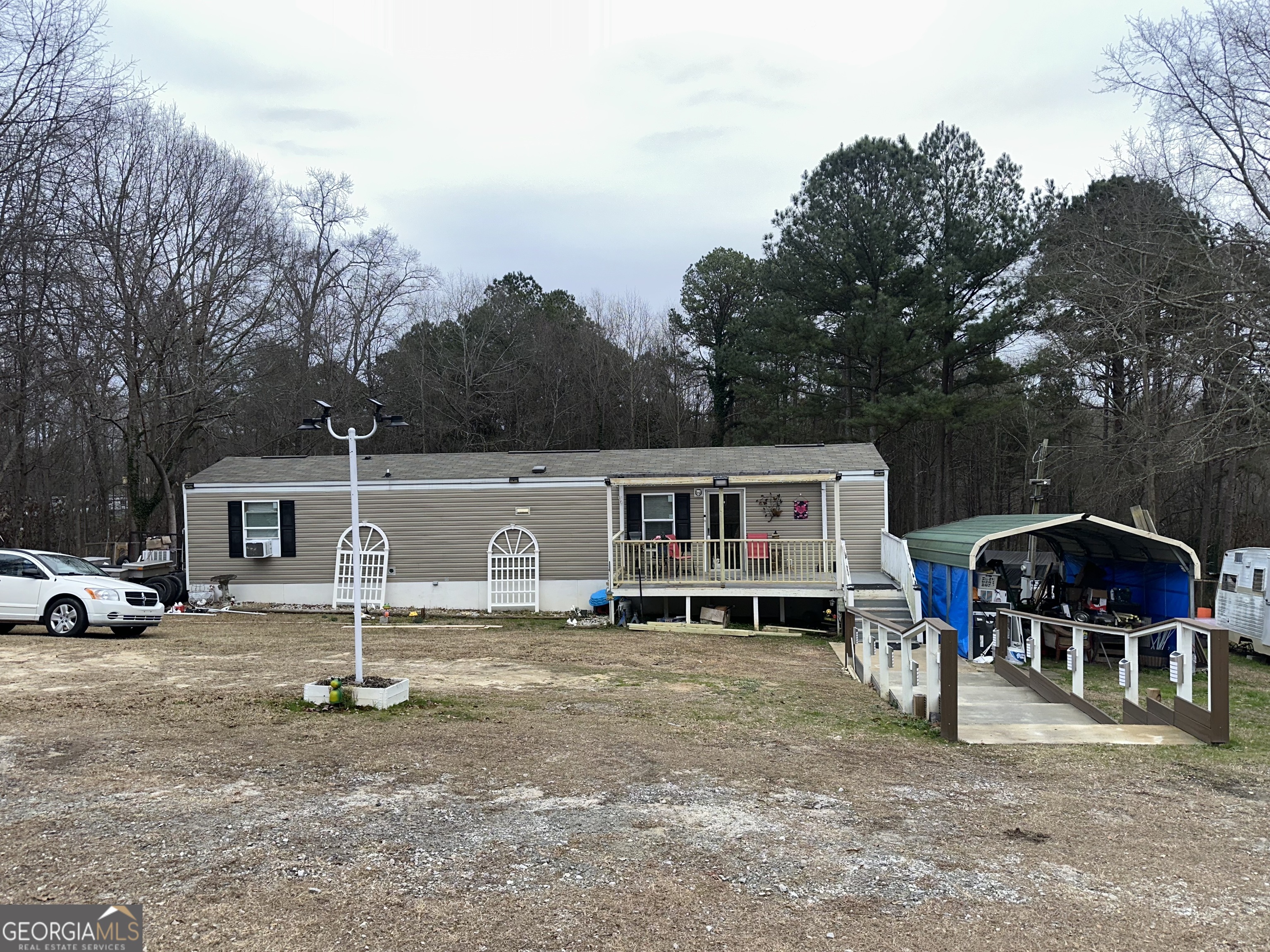 335 Easy Street Toccoa, GA 30577 - Photo 2 of 16