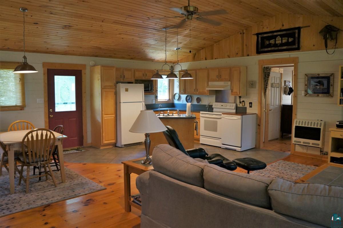 2123 Town Line Road Brimson, MN 55602 - Photo 4 of 33 Gallery Image 4