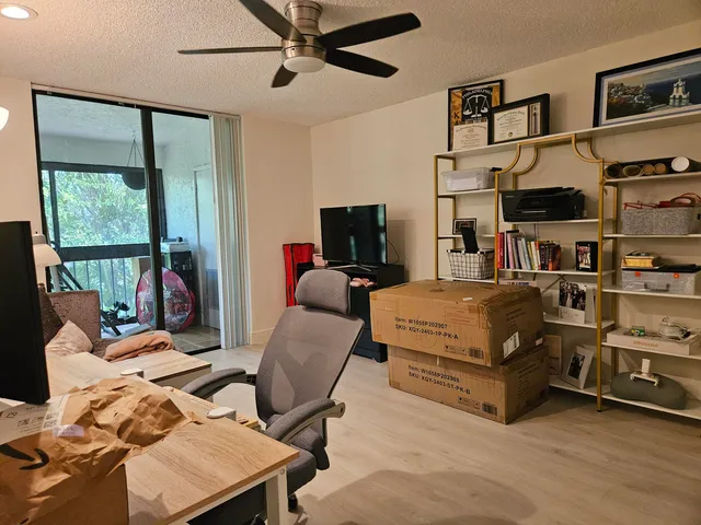 $3,200 | 7976 La Mirada Drive, Boca Raton, FL 33433