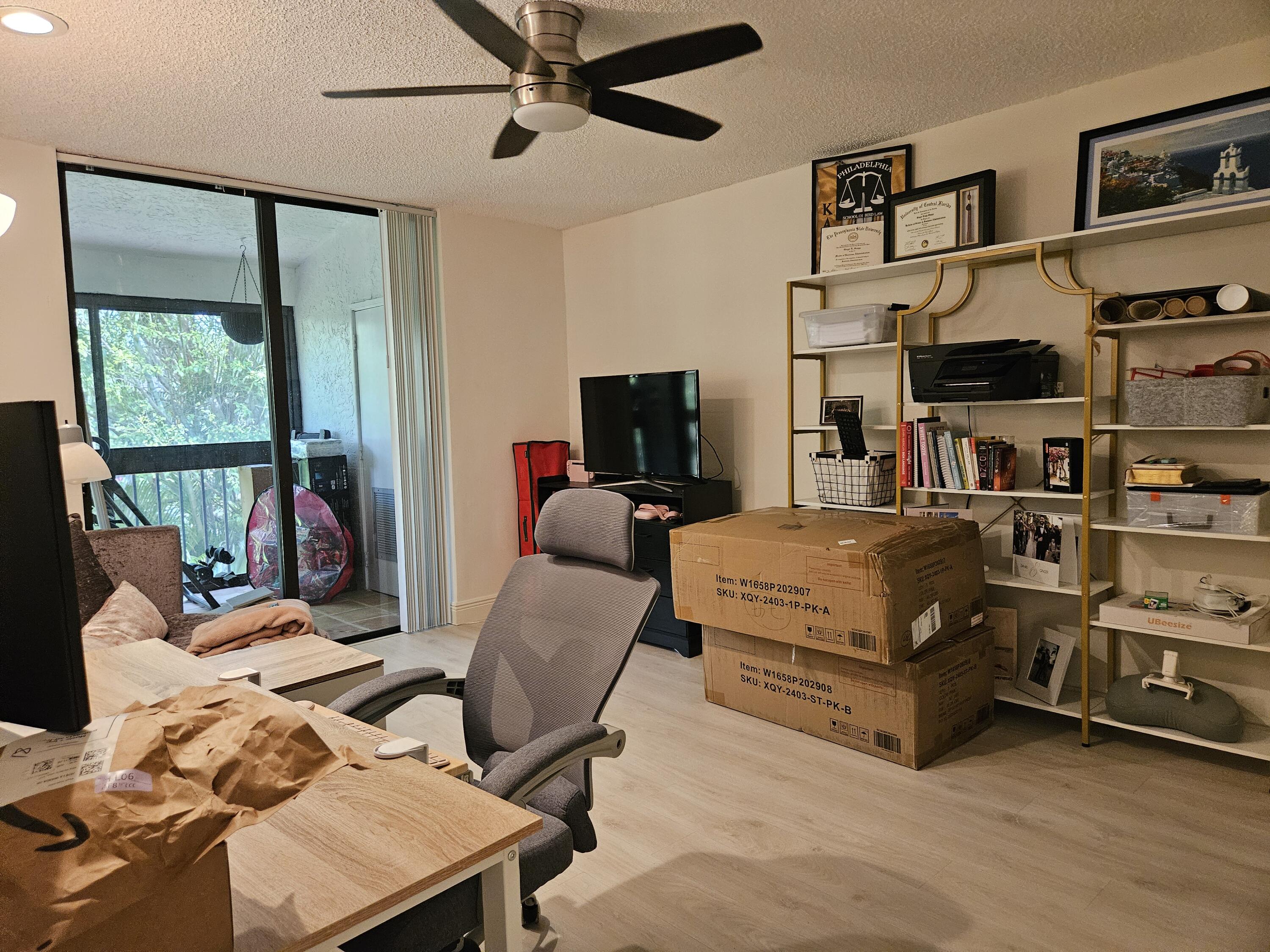 7976 La Mirada Drive Boca Raton, FL 33433 - Photo 15 of 20 SECOND BEDROOM