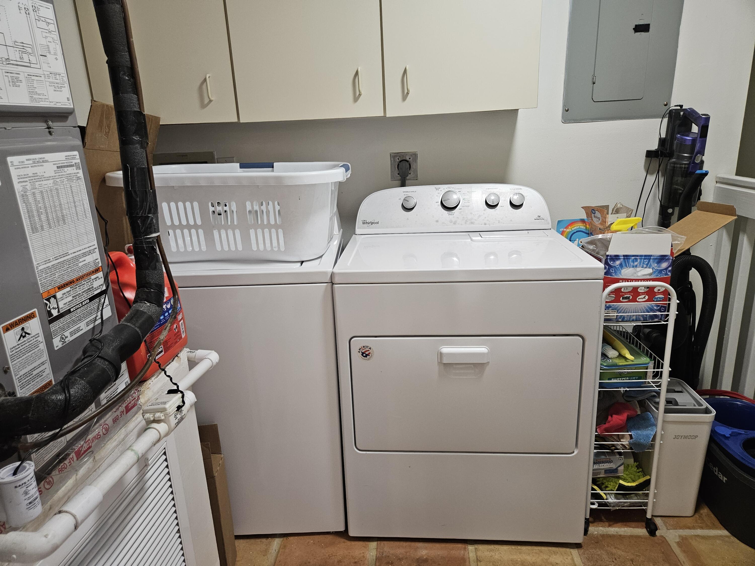 7976 La Mirada Drive Boca Raton, FL 33433 - Photo 19 of 20 LAUNDRY AREA