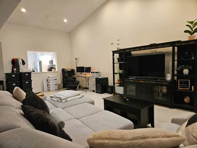 $3,200 | 7976 La Mirada Drive, Boca Raton, FL 33433