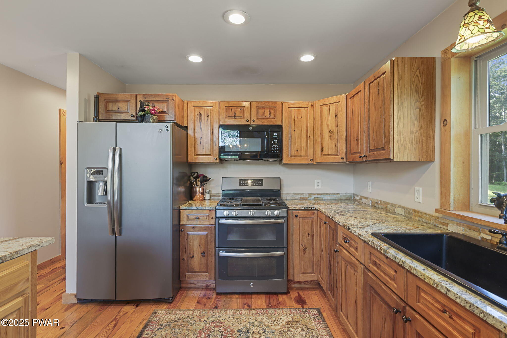 980 Long Ridge Road Hawley, PA 18428 - Photo 9 of 60