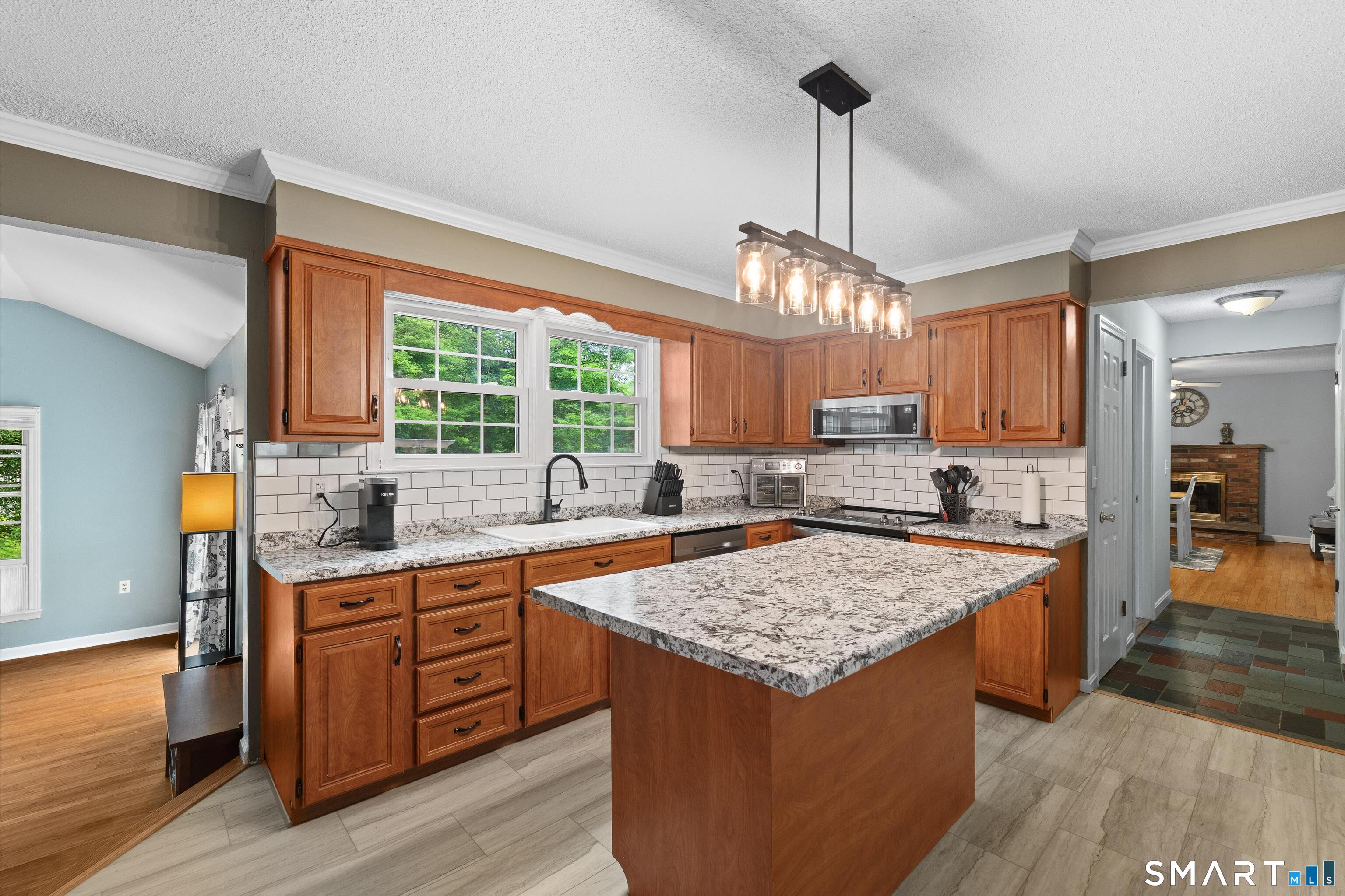 53 Colleen Street Killingly, CT 06239 - Photo 12 of 39