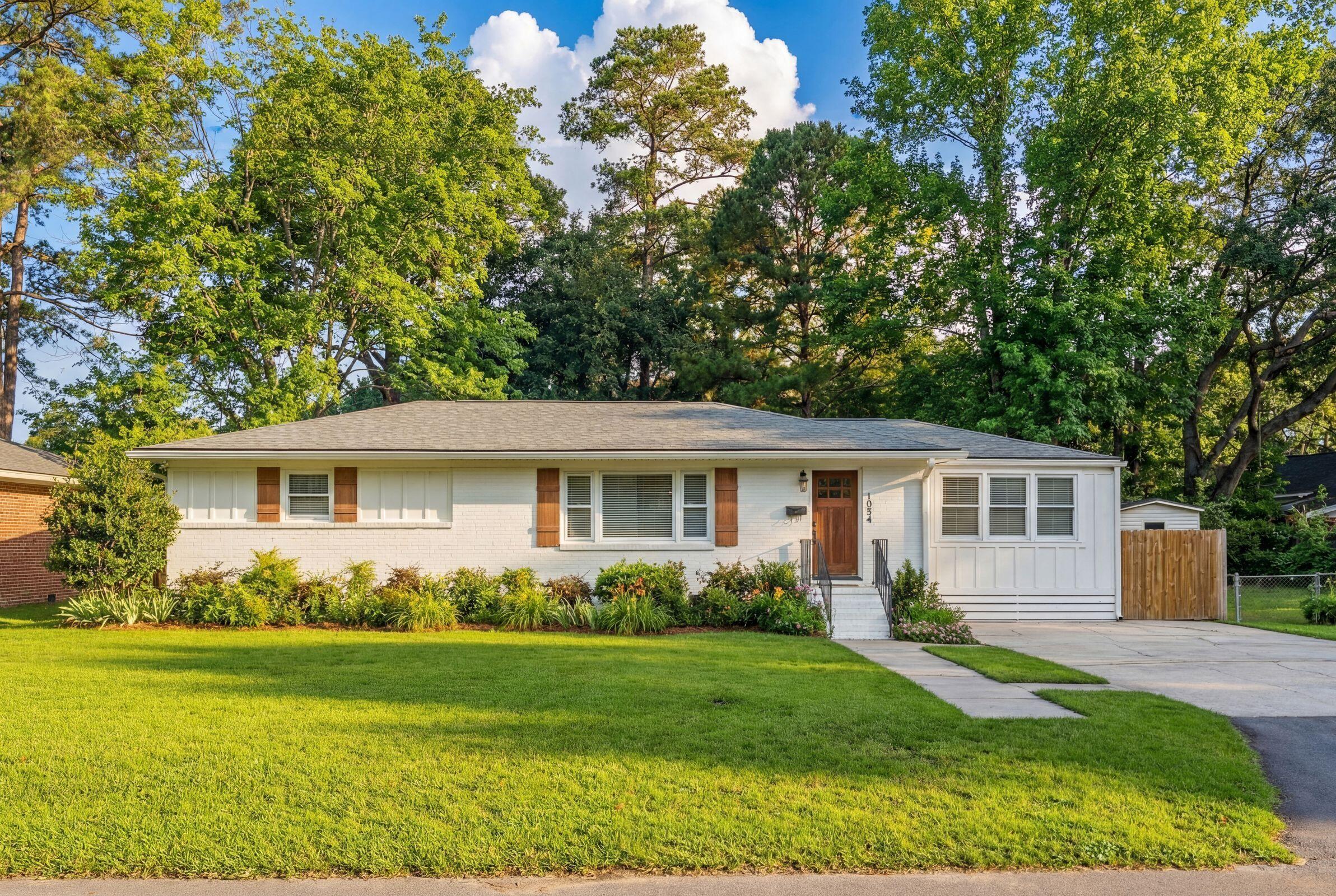 1054 Keats Road Charleston, SC 29407 - Photo 1 of 60 1