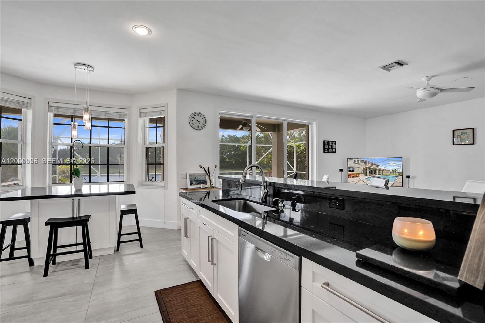 4281 Laurel Ridge Circle Weston, FL 33331 - Photo 27 of 80