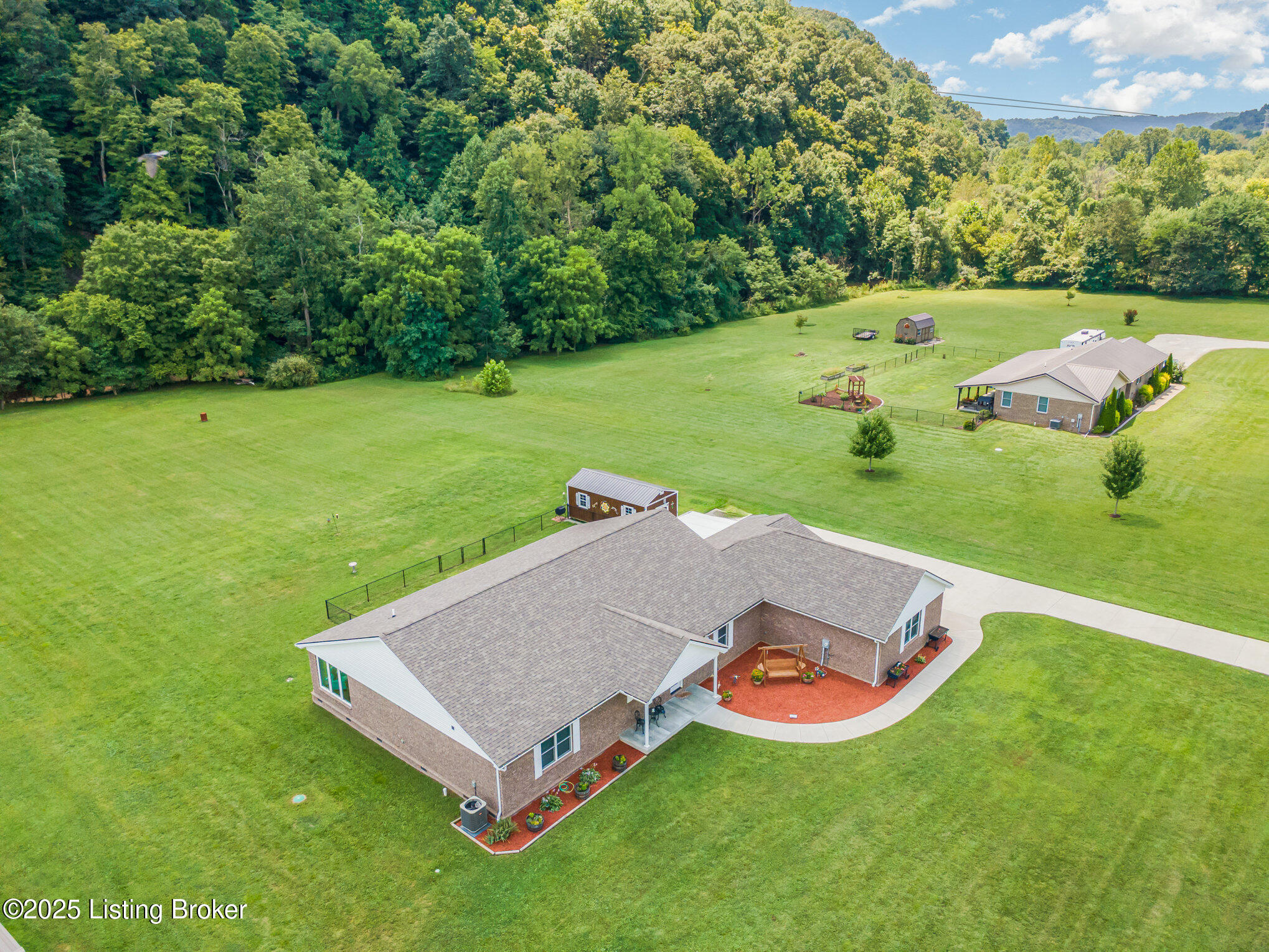 5538 Knob Creek Road Brooks, KY 40109 - Photo 4 of 43 004_file_331