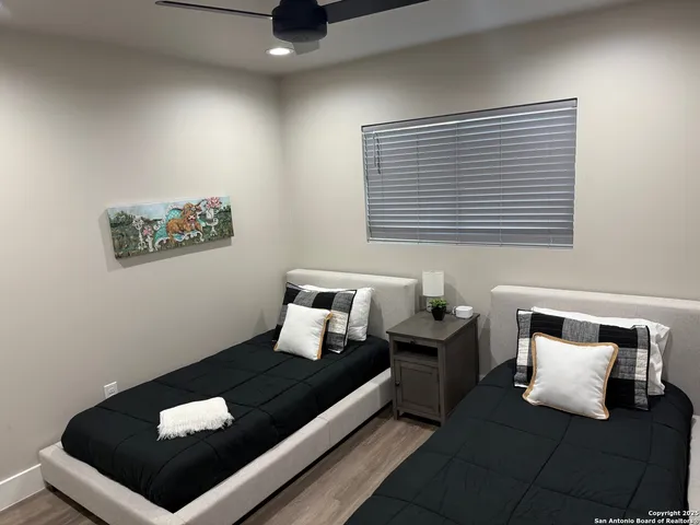 $1,800 | 252 Lexington Pass, Canyon Lake, TX 78133