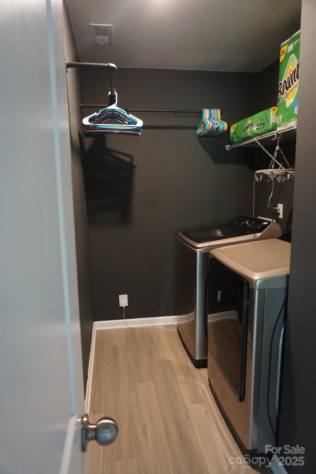 1276 Bryson Lane Denver, NC 28037 - Photo 11 of 16 a bathroom with a sink and mirror