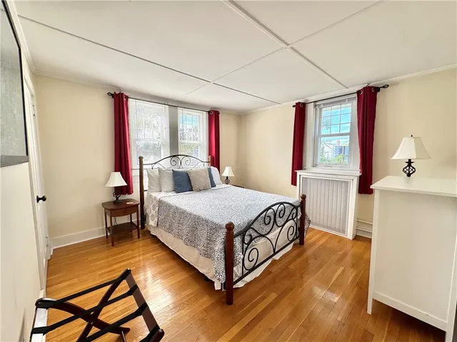 $5,000 | 8 Morton Avenue, Newport, RI 02840