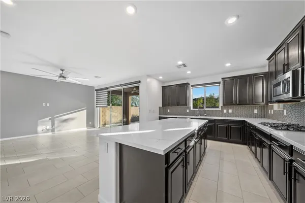 $738,000 | 713 Foreign Reef Way, Las Vegas, NV 89138