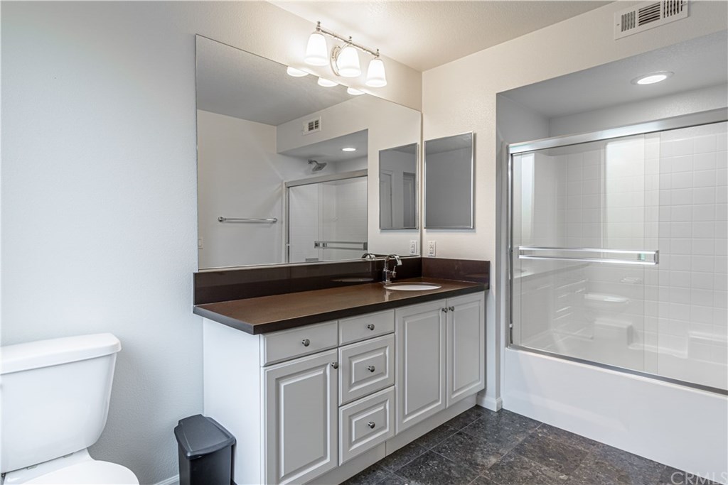 5449 Strand, Unit 101 Hawthorne, CA 90250 - Photo 29 of 67