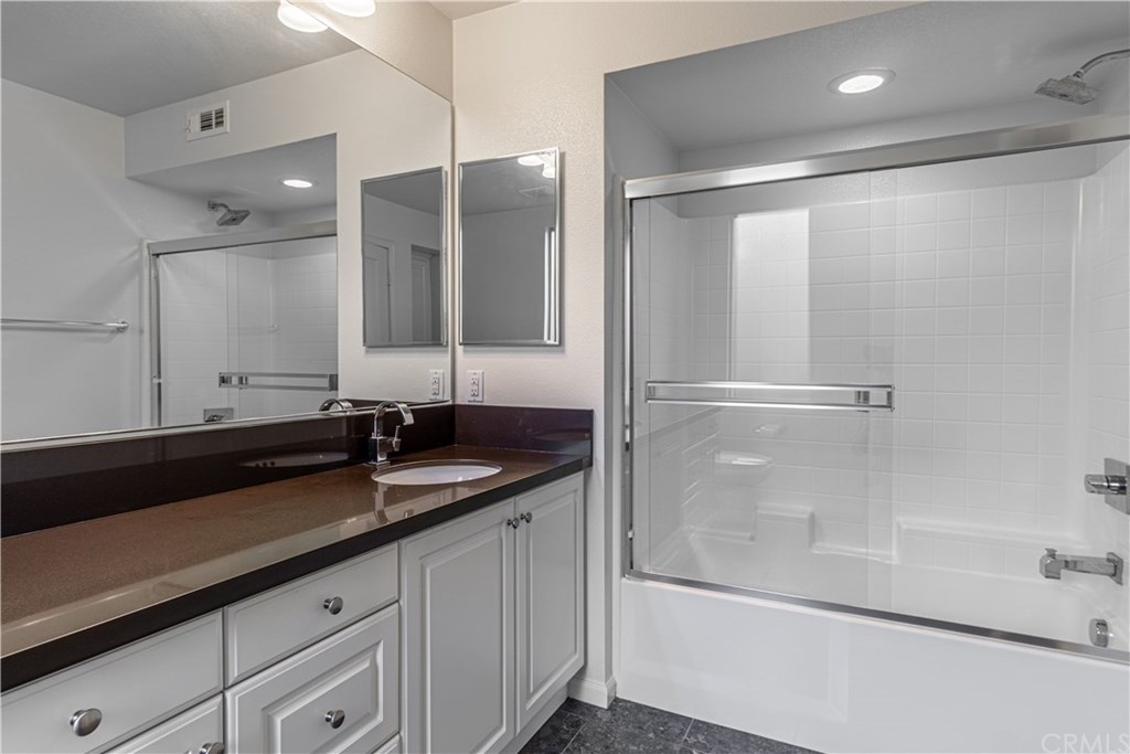 5449 Strand, Unit 101 Hawthorne, CA 90250 - Photo 31 of 67