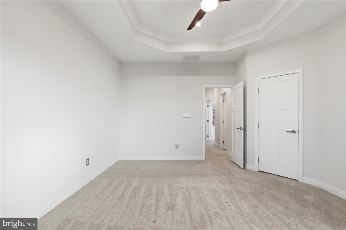 18060 Red Cedar Road Dumfries, VA 22026 - Photo 17 of 39 a view of an empty room