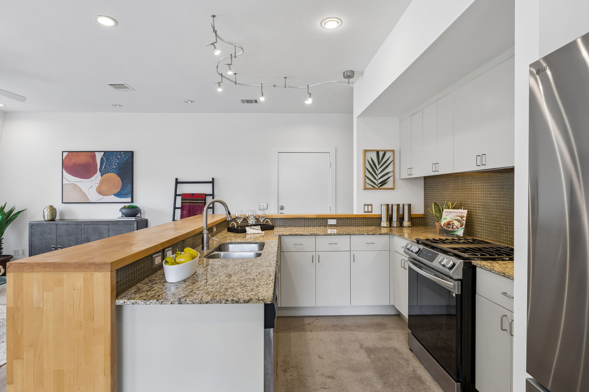 5305 Guadalupe Street, Unit A Austin, TX 78751 - Photo 9 of 31