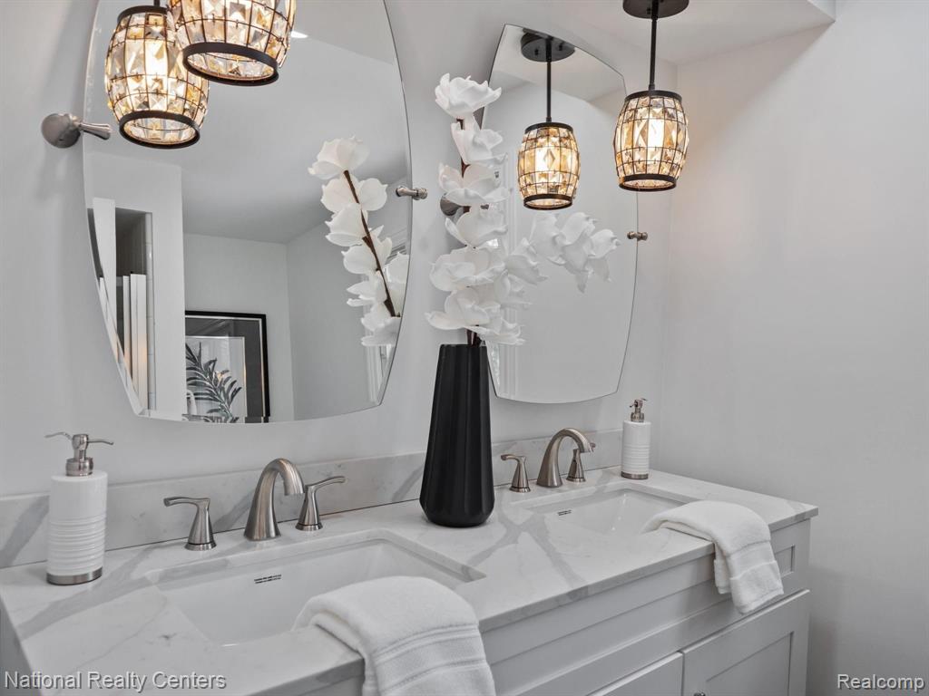 755 Lake Forest Road Rochester Hills, MI 48309 - Photo 55 of 66