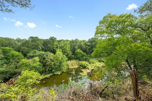 $650,000 | 402 Bear Canyon Drive, Manchaca, TX 78652