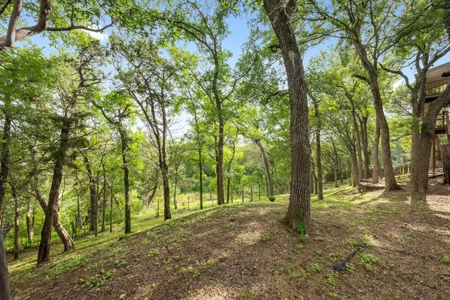 $650,000 | 402 Bear Canyon Drive, Manchaca, TX 78652
