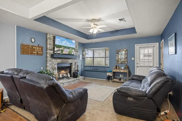 $1,800 | 2708 Cedarhill Street, Granbury, TX 76048