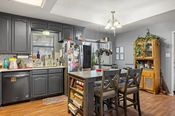 $1,800 | 2708 Cedarhill Street, Granbury, TX 76048