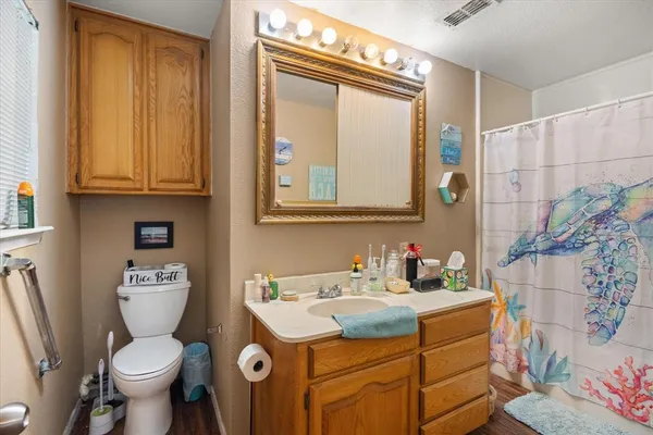 $1,800 | 2708 Cedarhill Street, Granbury, TX 76048