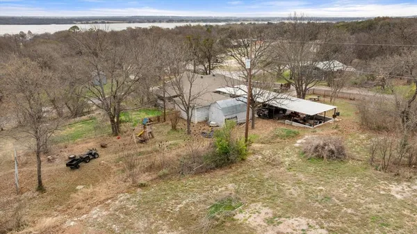 $1,800 | 2708 Cedarhill Street, Granbury, TX 76048