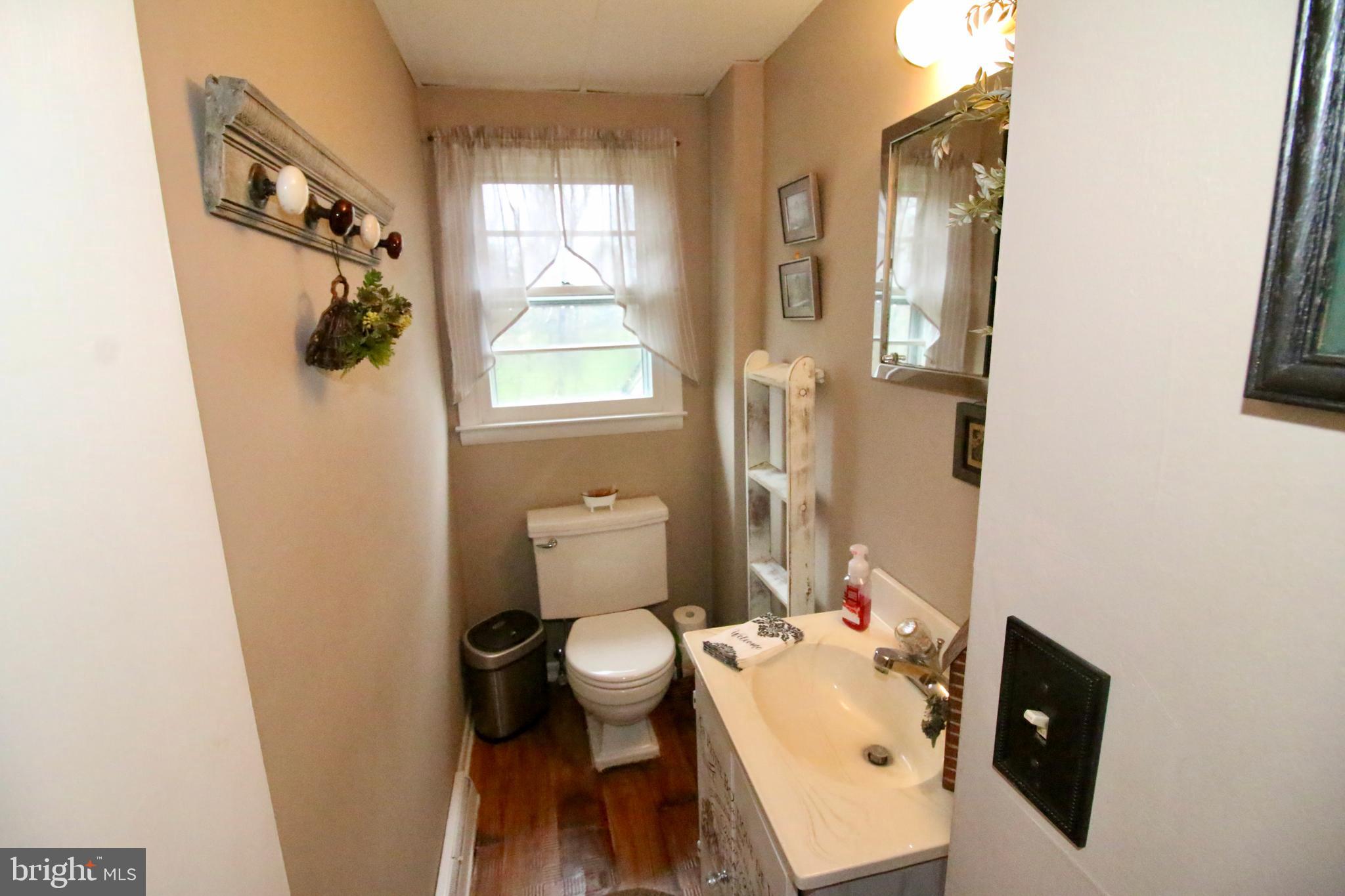 1617 Glenn Road Lancaster, PA 17601 - Photo 8 of 25 Gallery Image 8