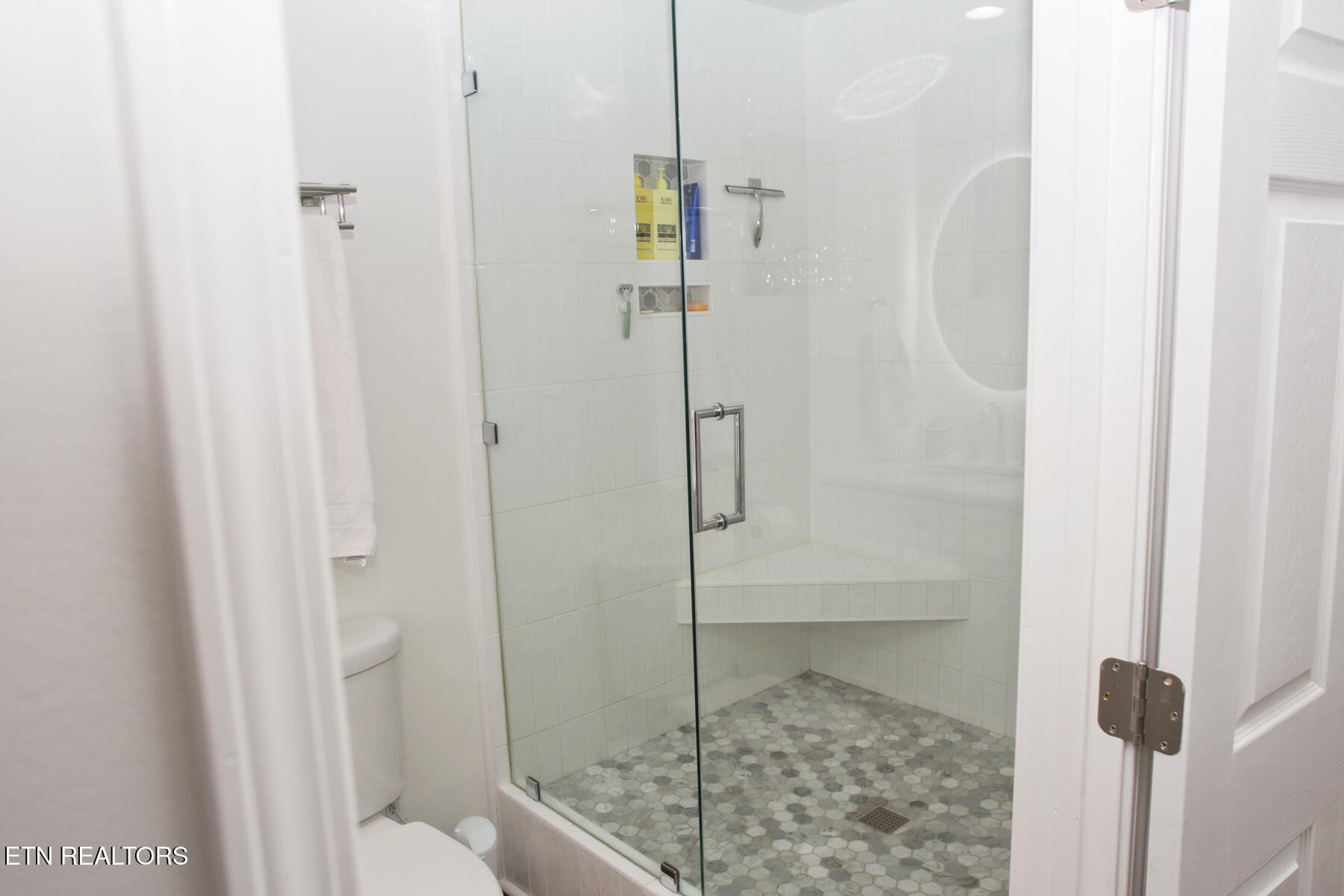 1036 West Outer Drive Oak Ridge, TN 37830 - Photo 35 of 45 Basement Bath