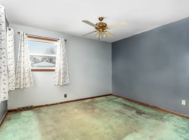 $259,900 | 8736 South 51st Avenue, Oak Lawn, IL 60453