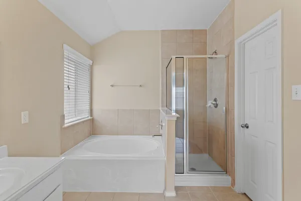 $2,049 | 2818 Lockeridge Oaks Drive, Spring, TX 77386