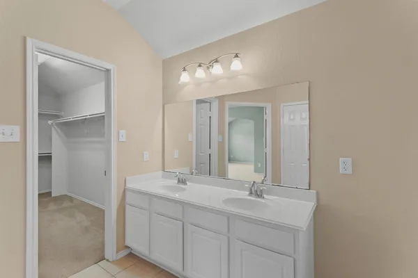 $2,049 | 2818 Lockeridge Oaks Drive, Spring, TX 77386