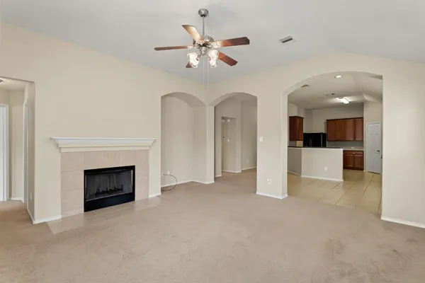 $2,049 | 2818 Lockeridge Oaks Drive, Spring, TX 77386