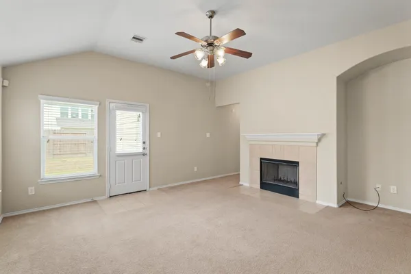 $2,049 | 2818 Lockeridge Oaks Drive, Spring, TX 77386