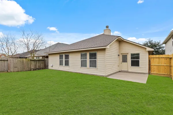 $2,049 | 2818 Lockeridge Oaks Drive, Spring, TX 77386