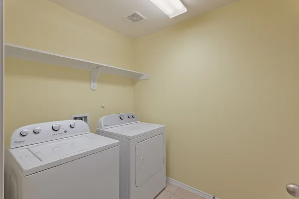 $2,049 | 2818 Lockeridge Oaks Drive, Spring, TX 77386