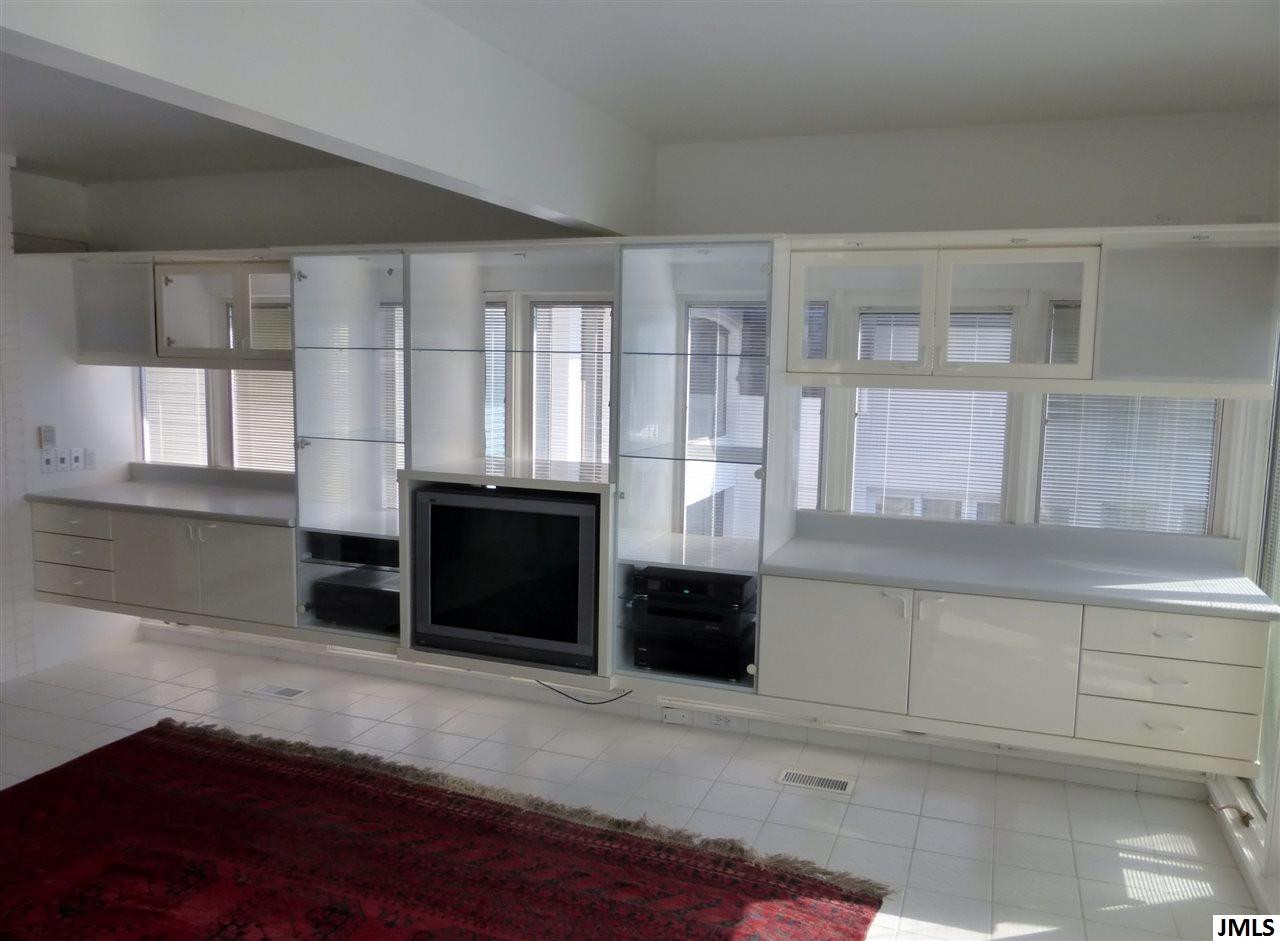 1651 Probert Road Jackson, MI 49203 - Photo 13 of 36 Photo 13