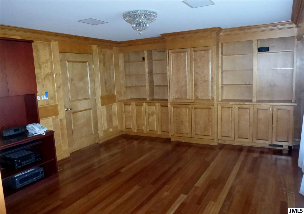 1651 Probert Road Jackson, MI 49203 - Photo 7 of 36 Photo 7