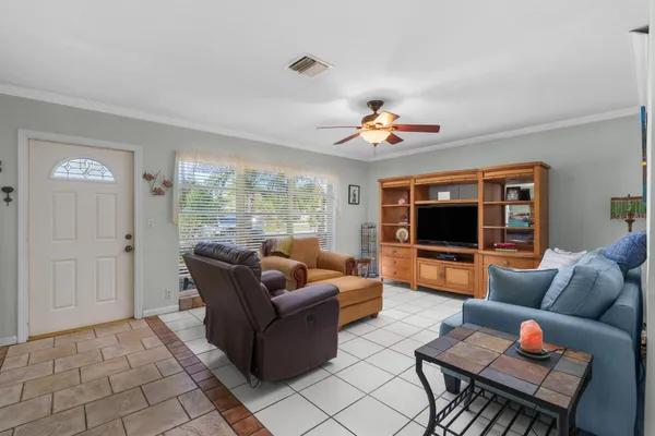 $485,000 | 1400 Northeast 24th Street, Pompano Beach, FL 33064