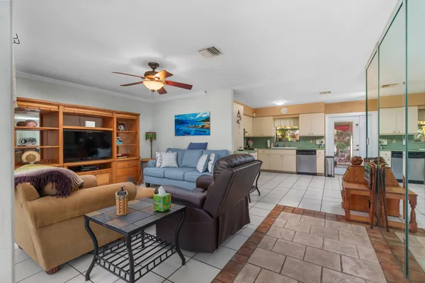$485,000 | 1400 Northeast 24th Street, Pompano Beach, FL 33064