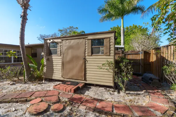 $485,000 | 1400 Northeast 24th Street, Pompano Beach, FL 33064
