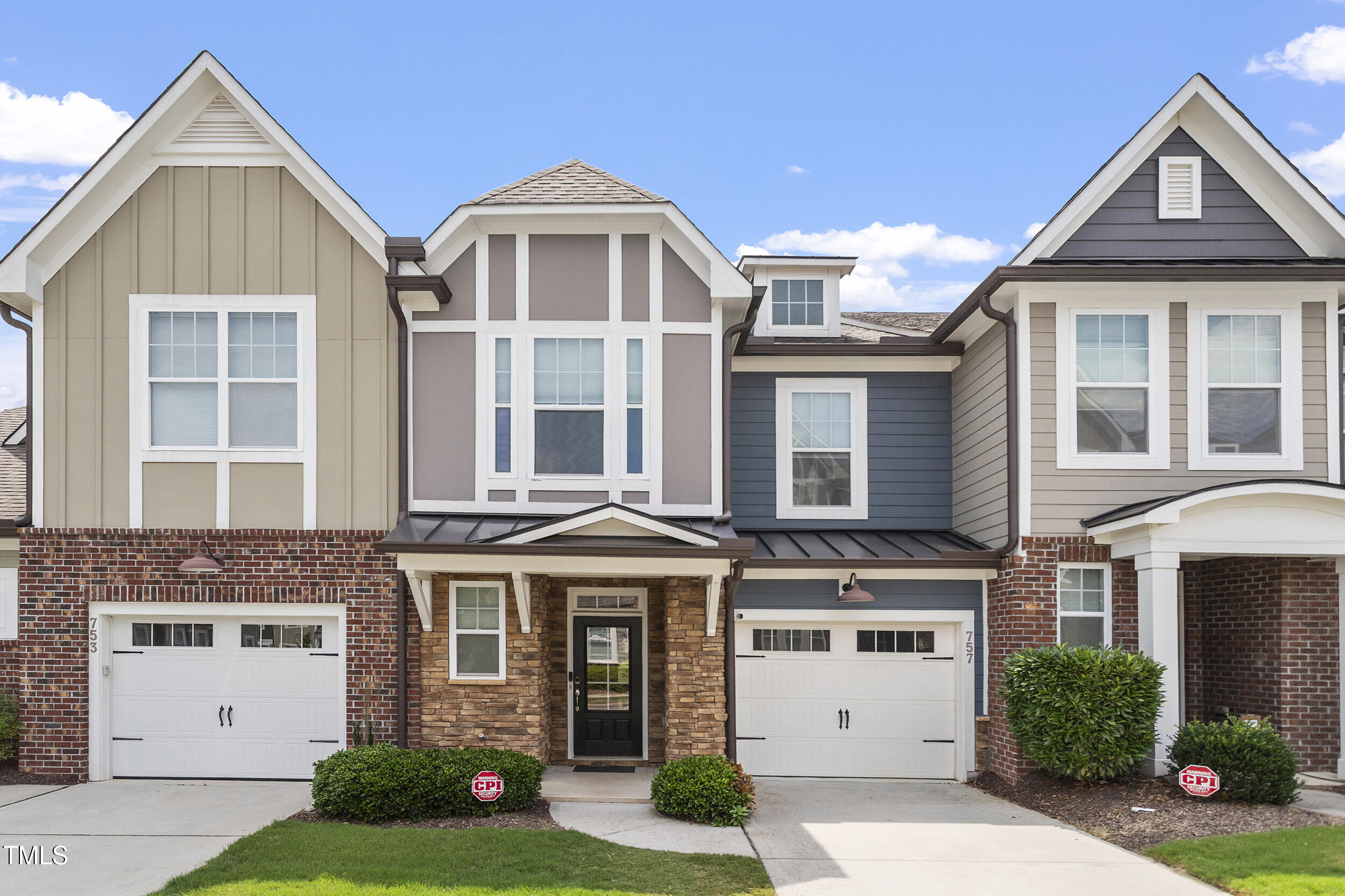 01-757 Fallon Grove Way [2297802]_01