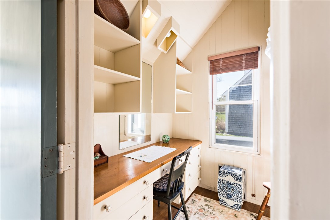 12 Seagate Drive Narragansett, RI 02882 - Photo 21 of 31