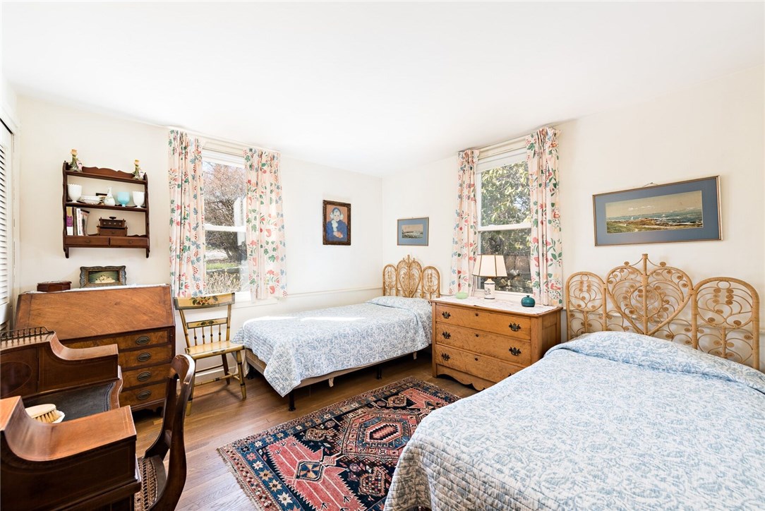 12 Seagate Drive Narragansett, RI 02882 - Photo 23 of 31