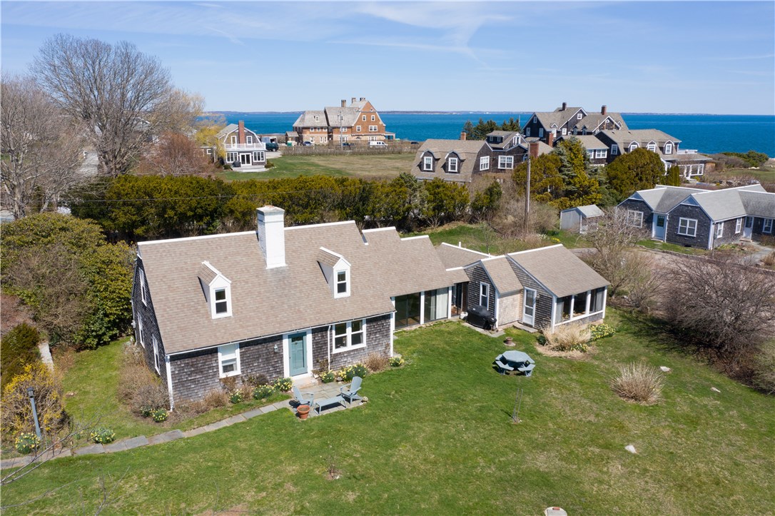 12 Seagate Drive Narragansett, RI 02882 - Photo 3 of 31