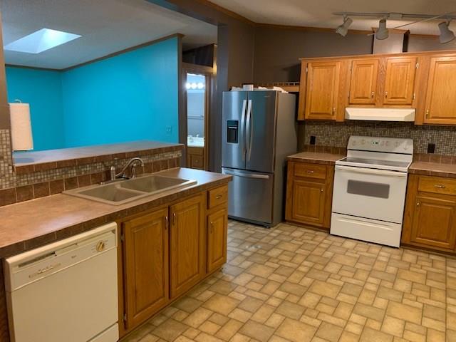 996 North Eighty Eight Road Rices Landing, PA 15357 - Photo 8 of 25 Gallery Image 8