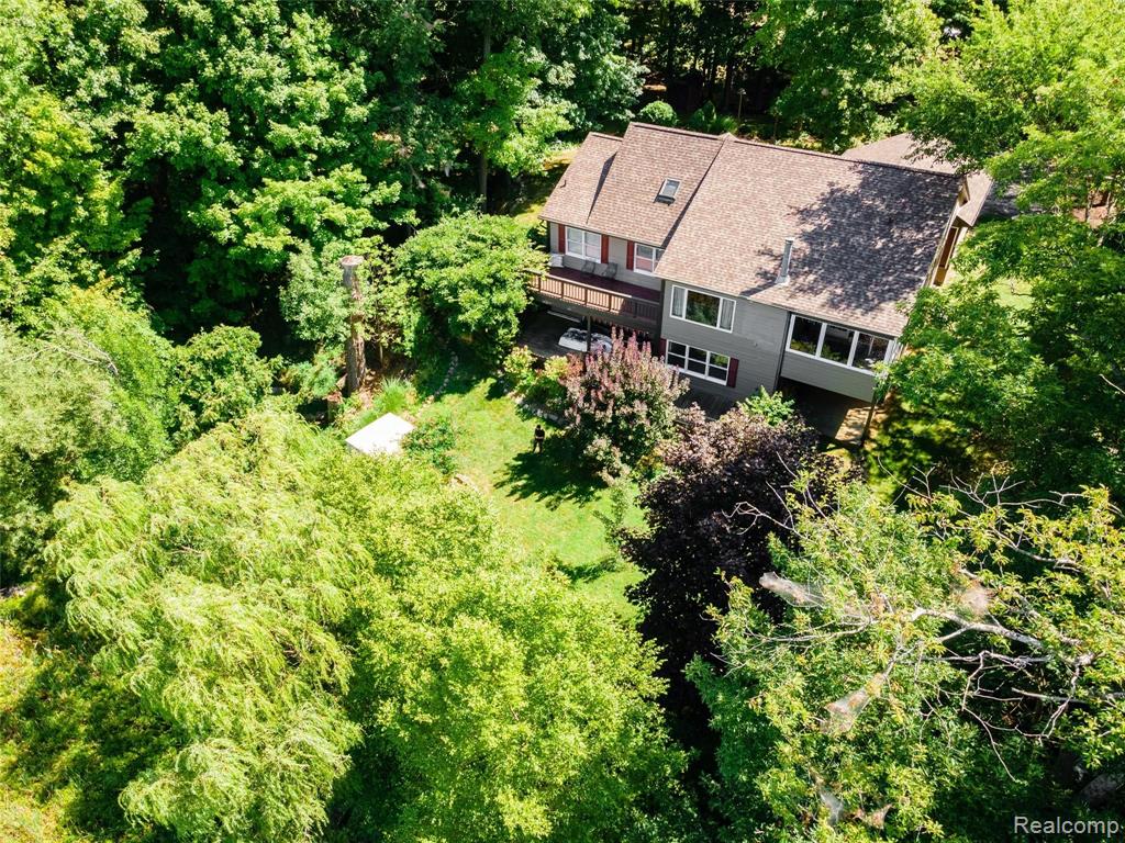 750 West Leonard Road Leonard, MI 48367 - Photo 31 of 36