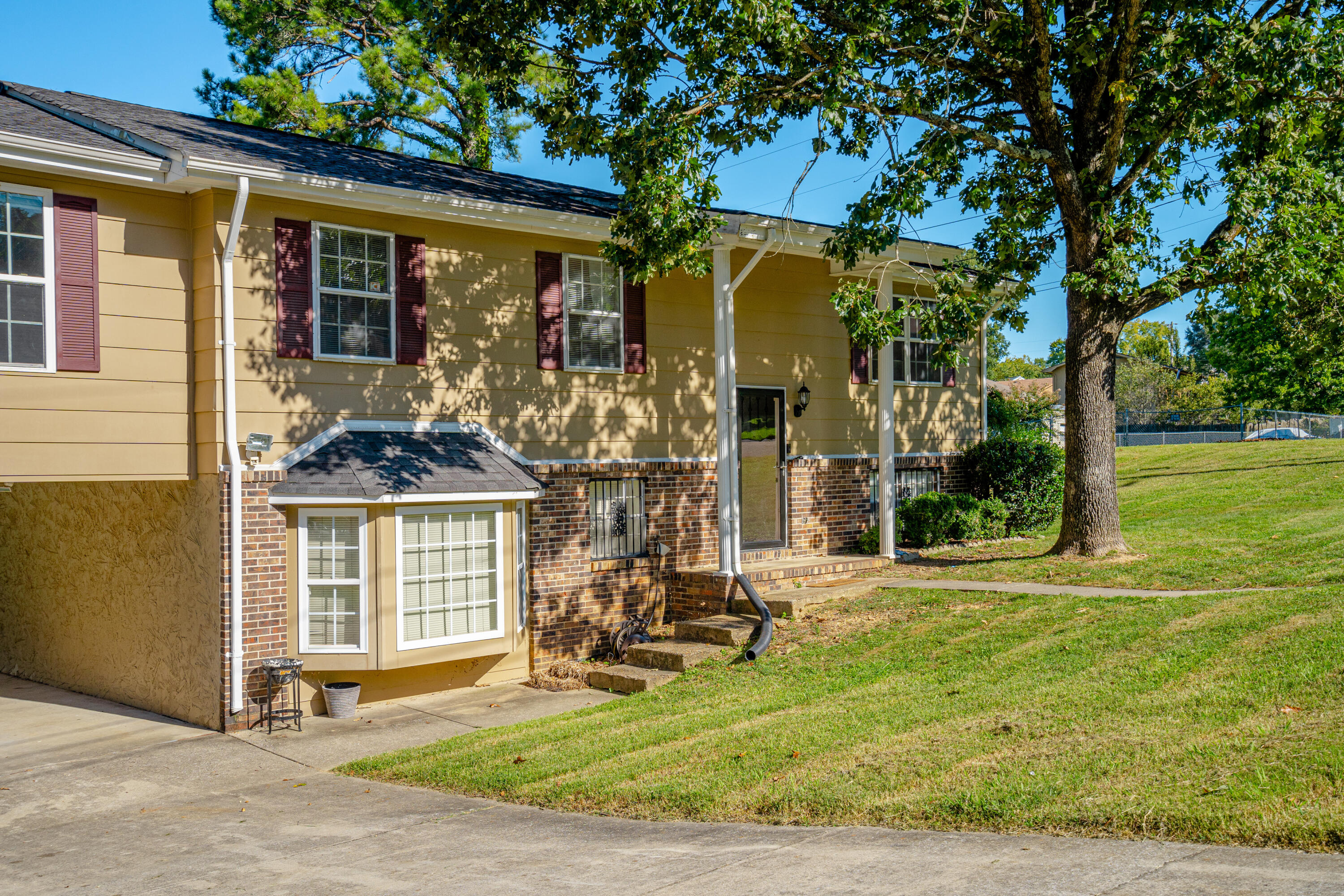 4709 Ranger Lane Chattanooga, TN 37416 - Photo 6 of 37 06
